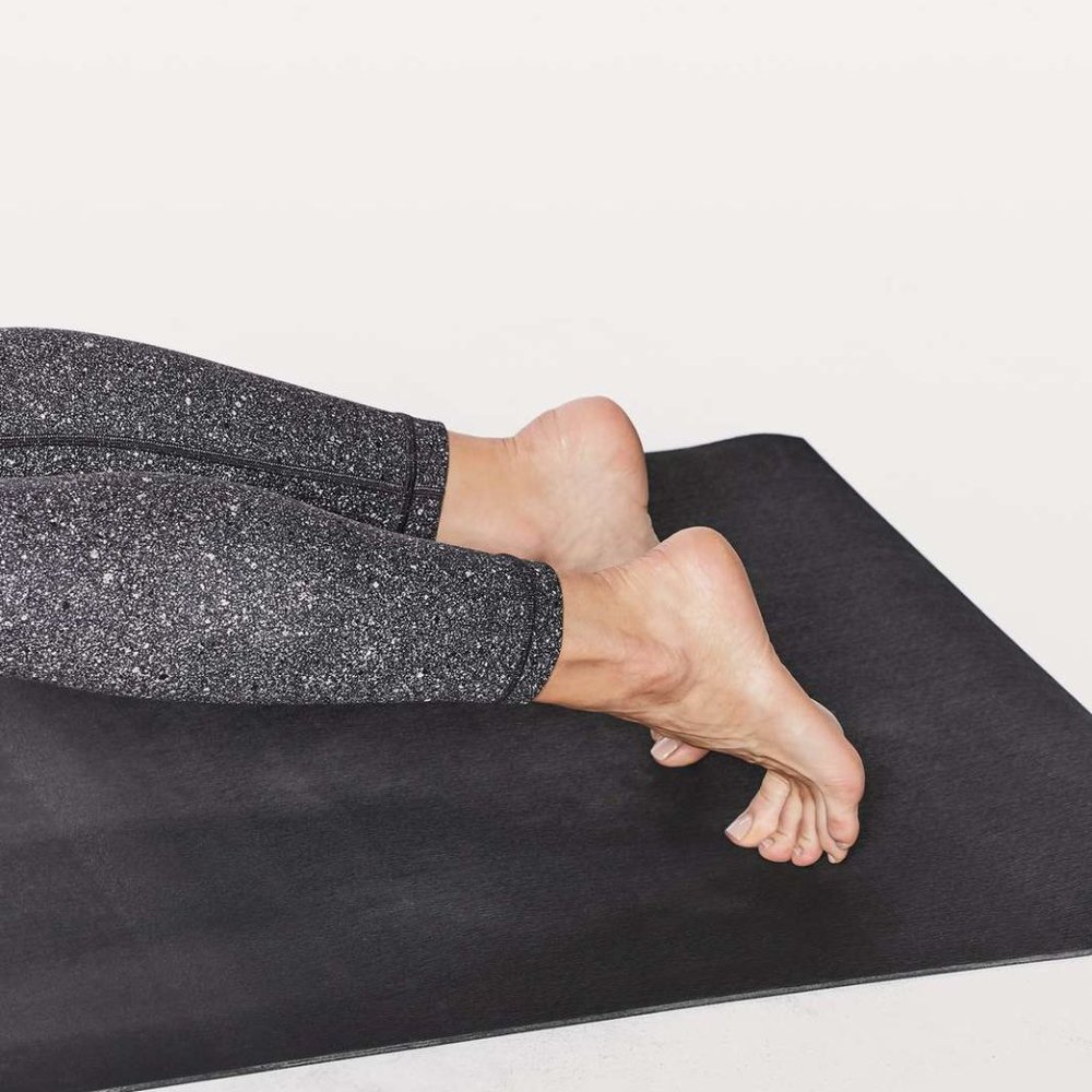 Lululemon Namastay Black Yoga Mat